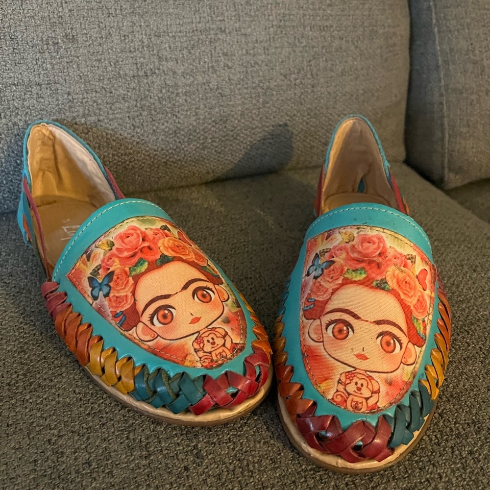 Super cute!!Frida Huarache Sandal Women’s US size 7 Mex size 24  Brand new